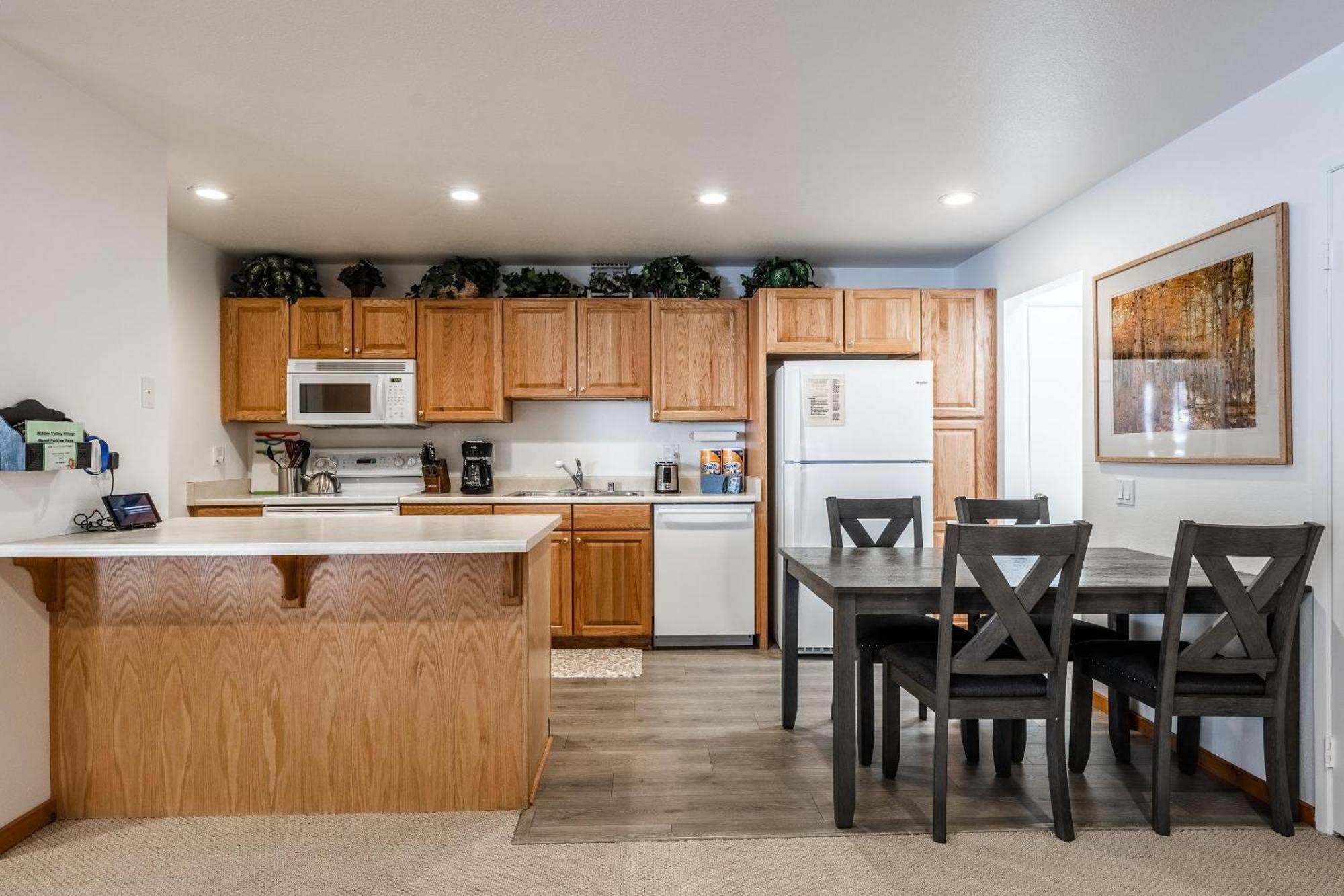 Hidden Valley Village #103 Nicely Updated 1 Bedroom 1 Bathroom Condo Short 10 Min Walk From Village Mammoth Lakes Room photo