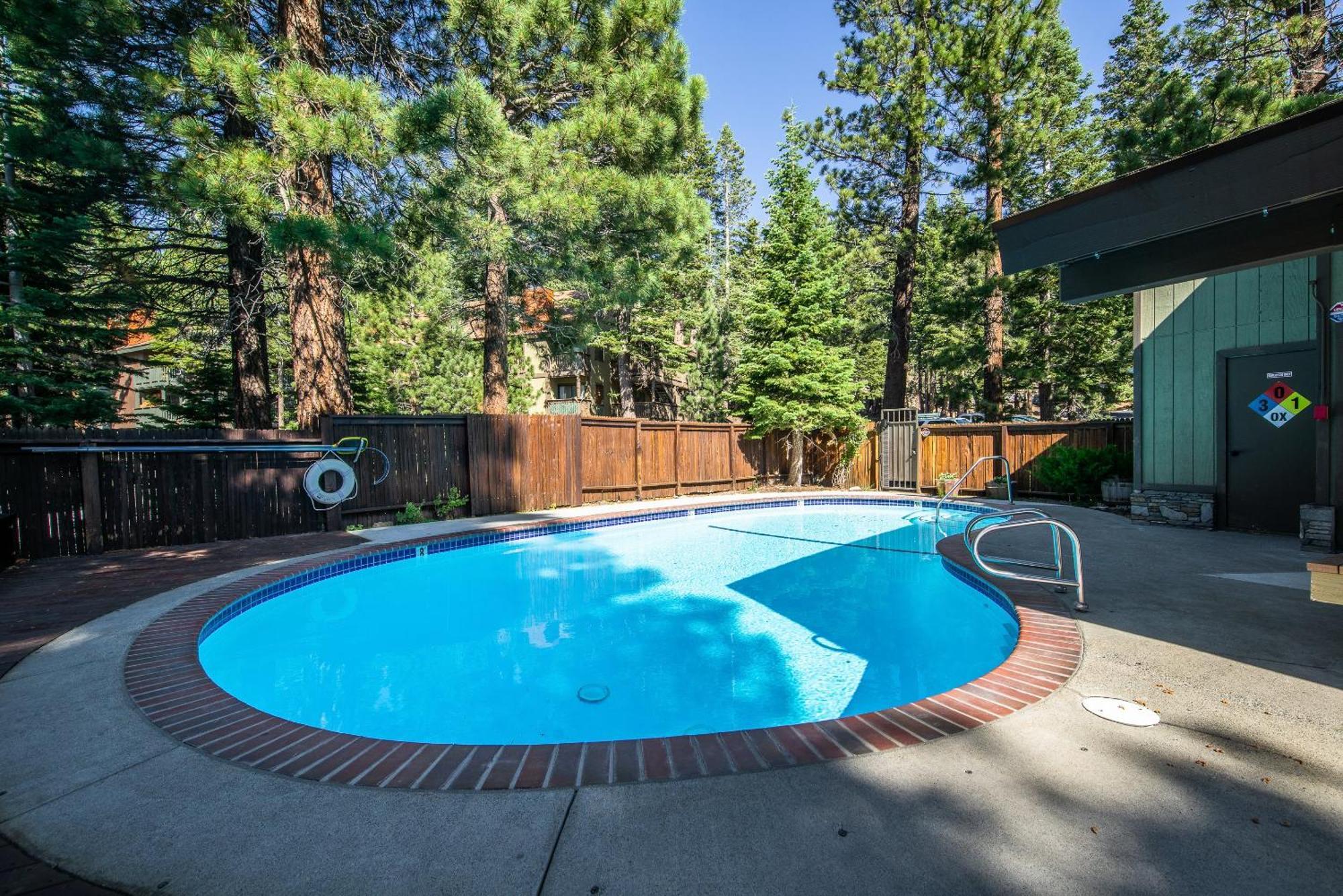 Hidden Valley Village #103 Nicely Updated 1 Bedroom 1 Bathroom Condo Short 10 Min Walk From Village Mammoth Lakes Room photo