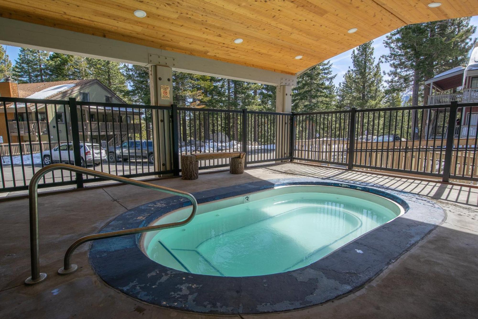 Hidden Valley Village #103 Nicely Updated 1 Bedroom 1 Bathroom Condo Short 10 Min Walk From Village Mammoth Lakes Room photo