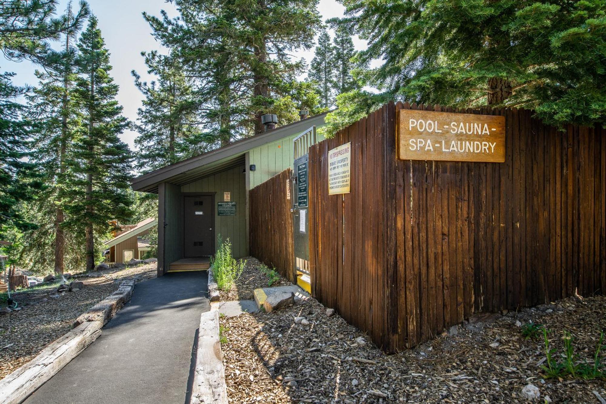 Hidden Valley Village #103 Nicely Updated 1 Bedroom 1 Bathroom Condo Short 10 Min Walk From Village Mammoth Lakes Room photo